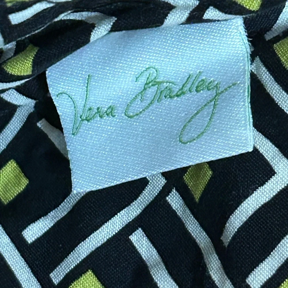 NWT- Vera Bradley Tablet Hipster crossbody bag in the "La Neon Rose" pattern. - Picture 10 of 15